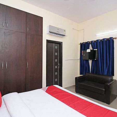 פארידבד Hotel O Dream Residency מראה חיצוני תמונה