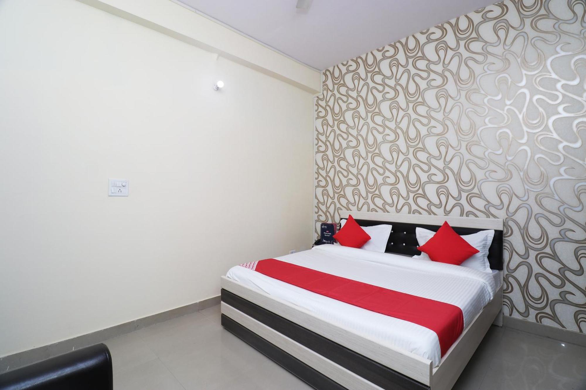 פארידבד Hotel O Dream Residency מראה חיצוני תמונה