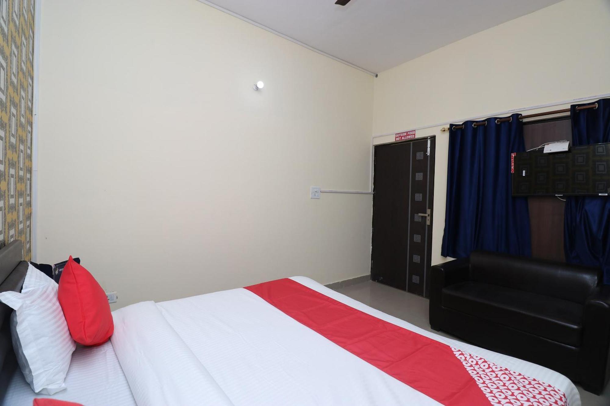 פארידבד Hotel O Dream Residency מראה חיצוני תמונה