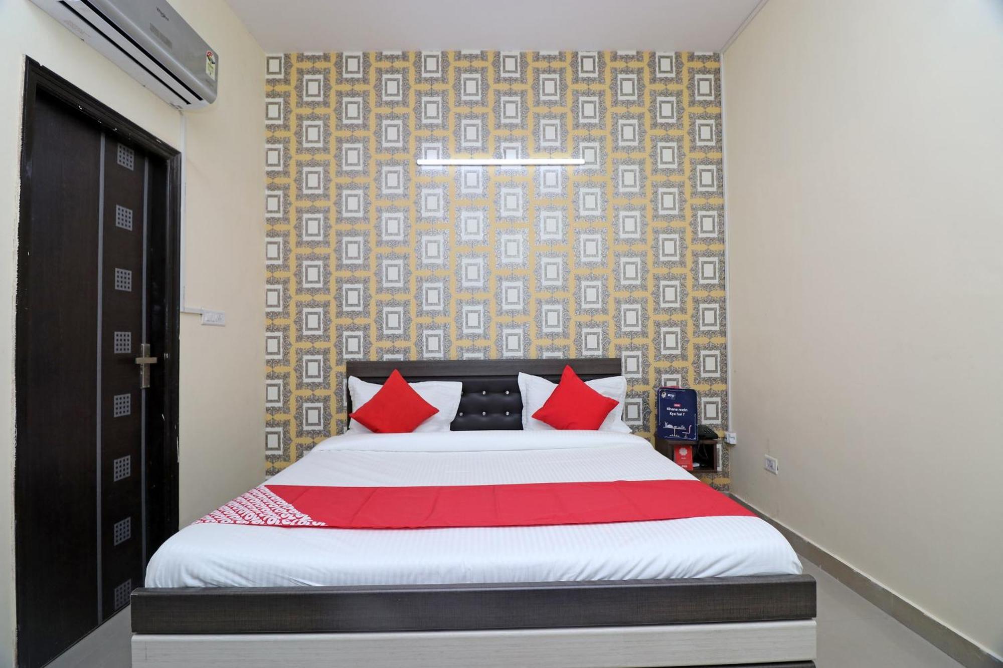 פארידבד Hotel O Dream Residency מראה חיצוני תמונה