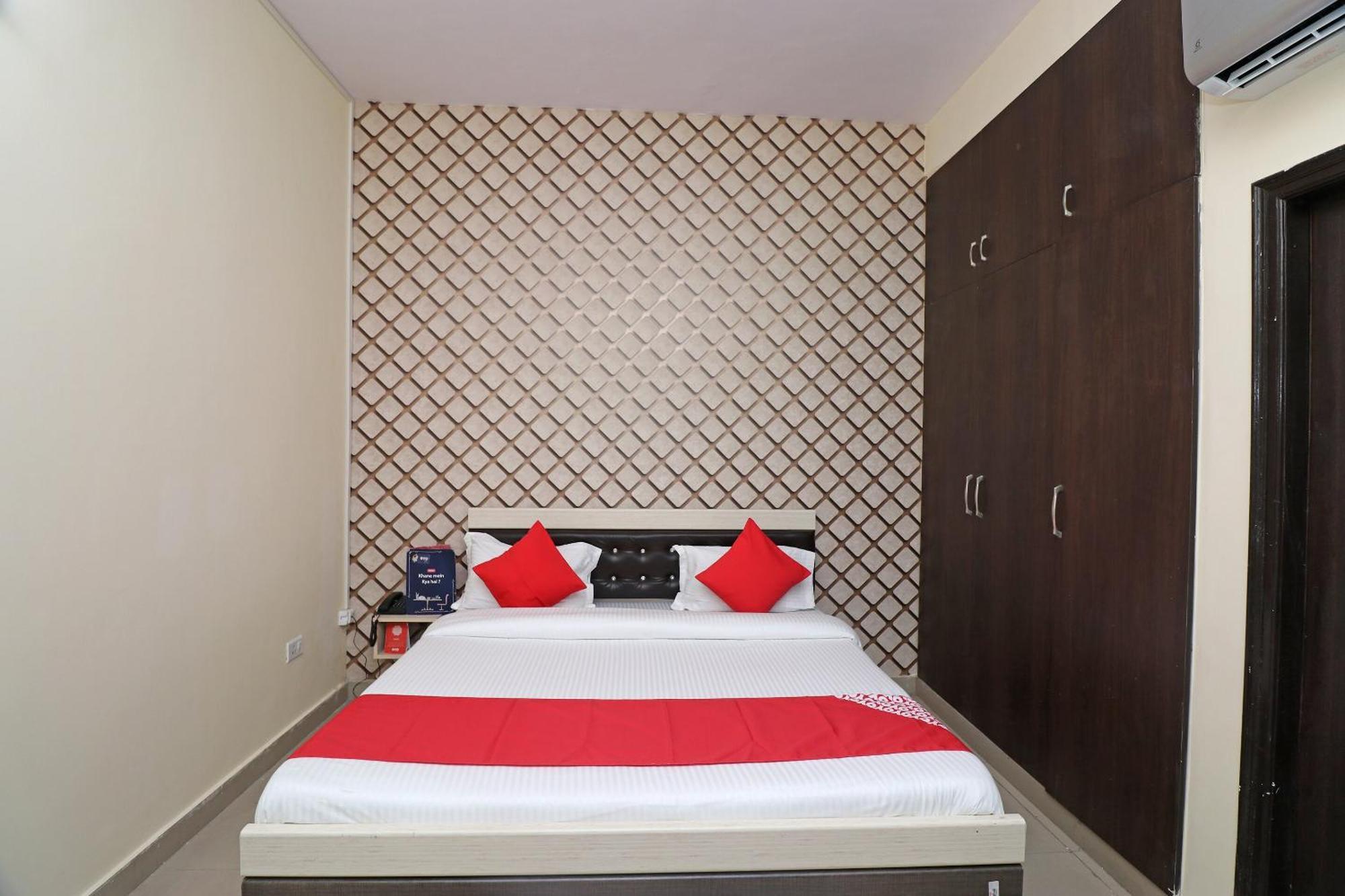 פארידבד Hotel O Dream Residency מראה חיצוני תמונה